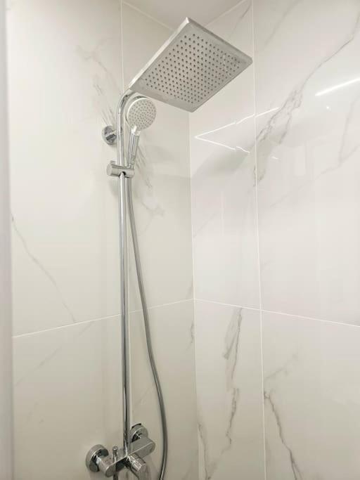 Deluxe Apartment Пафос Экстерьер фото